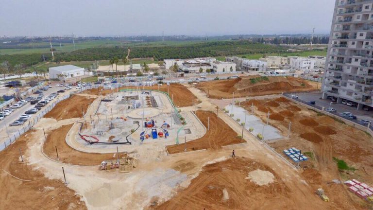 שבועות ספורים לפני הקמת הפארק העלול להוות מוקד רגל לפדופילים