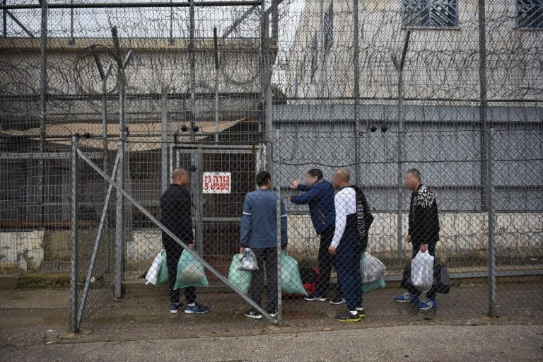 27dfb120-c89e-4fc4-b756-6cdc256ac440