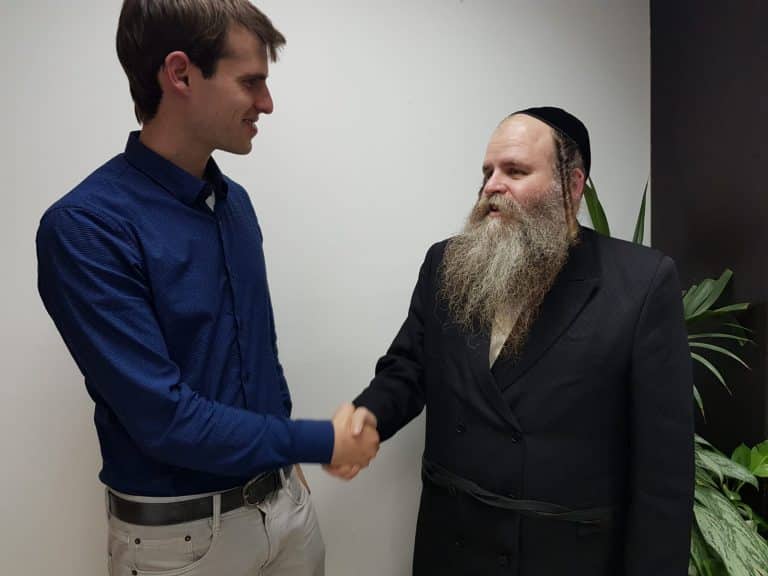 bbf6d165-044d-4781-abd2-a7a058dd575f