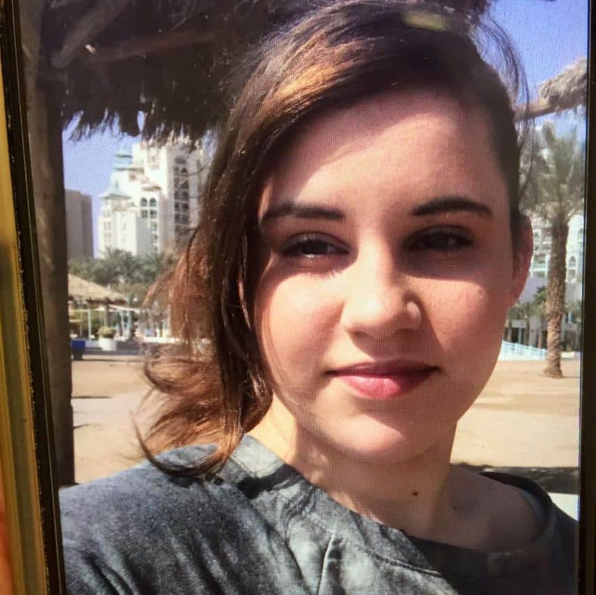 deb9d5ac-e104-47c0-9f6f-9dfdd704abf2