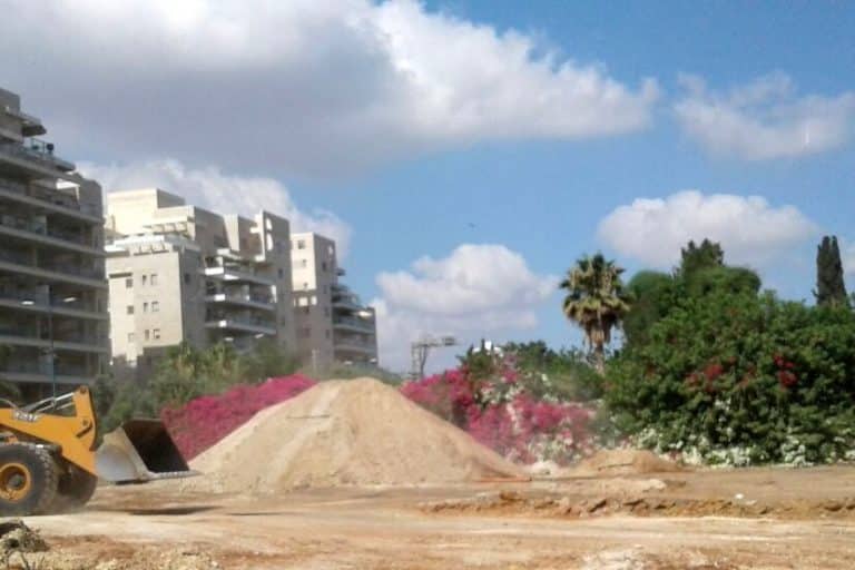 ece97f83-10b6-4f78-af55-55b704e63d4c