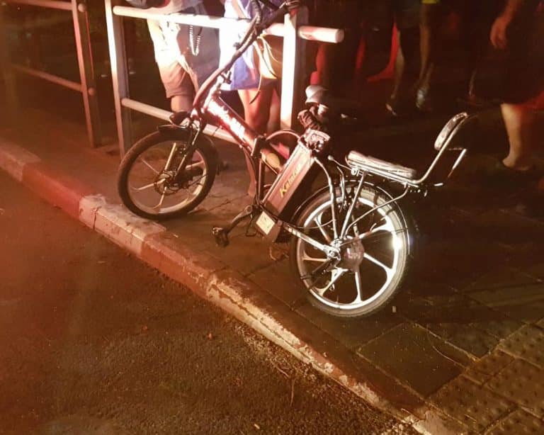 מאחורי האירוע הזה יש שוטר שראה משהו קטן - והציל משהו גדול