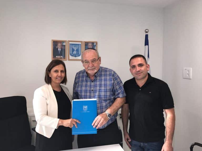 השרה גמליאל ראש העיר ואביב איטח