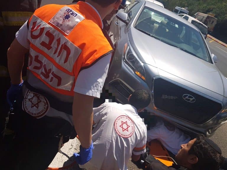 היום בצהריים|25ec2fb9-12d7-4170-a7db-22d7051457d3|c315f060-0f70-4ac0-a2ae-3fd5e93c0527