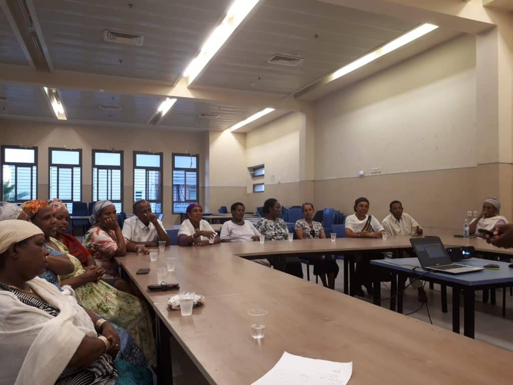 סדנא לקהילה האתיופית (1)|17BCCF47-49AA-466B-B0D0-77F6F83B7786