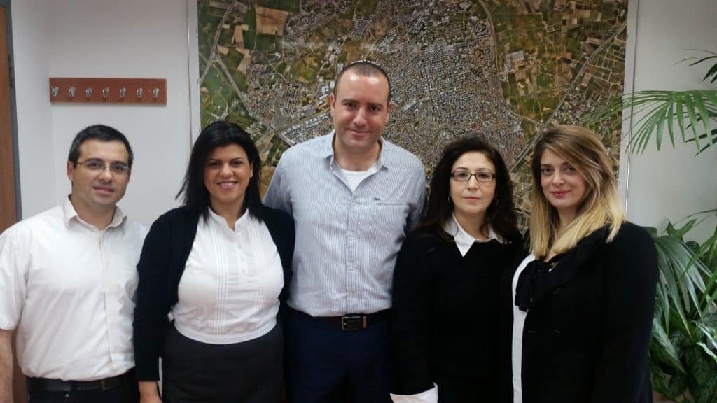 סיוע משפטי - מתן דיל