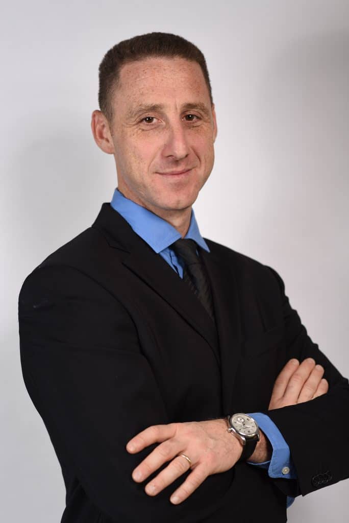 עוד-בנו-גליקמן-שעון. צלמת-ליהי אדל חסון (1)