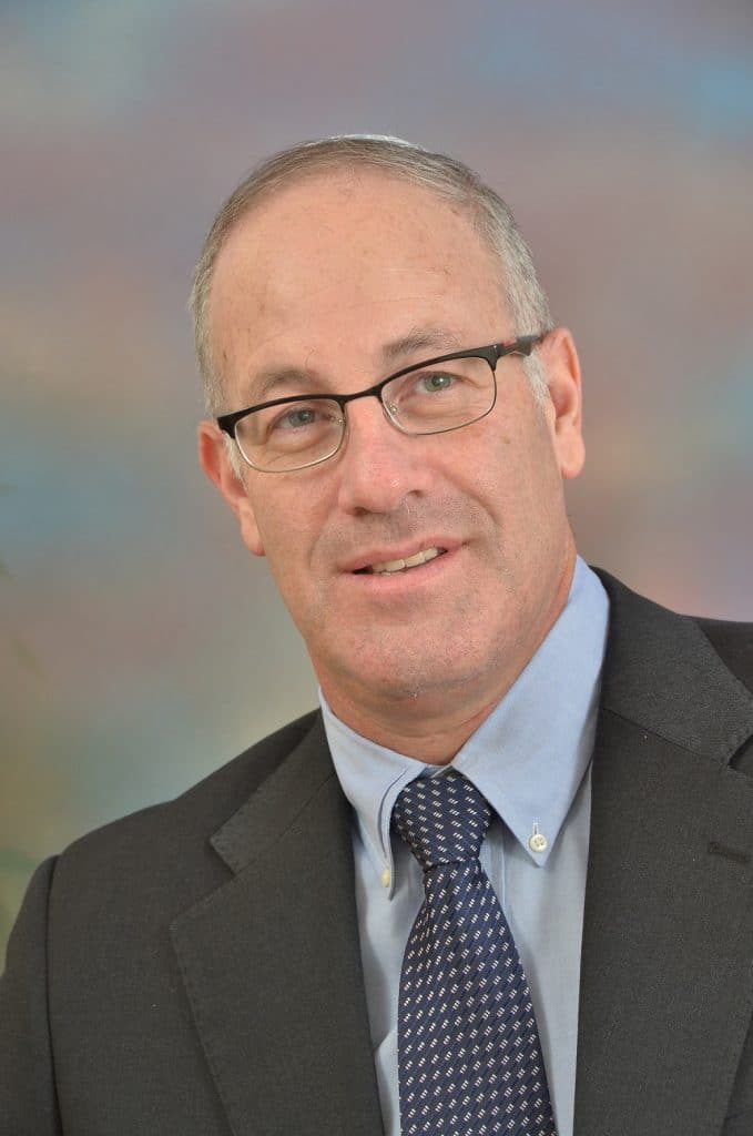 עו''ד צבי וישנגרד - צלם - אבי מהצרי - עדכני למייל(16)