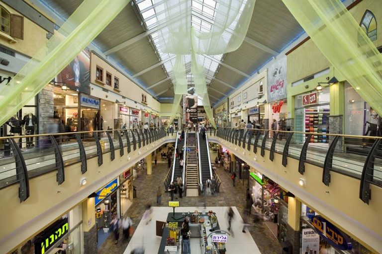 חלום-טביליסי_כריכה-לתקשורת_WEB|קניון