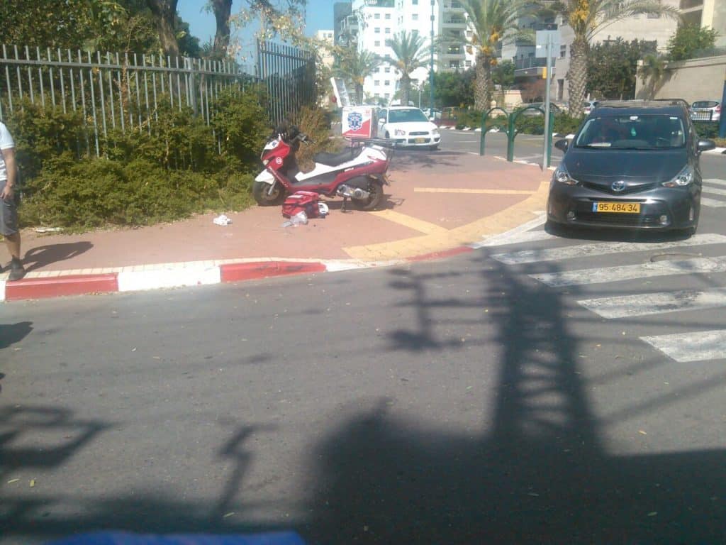 תאונה רחובות