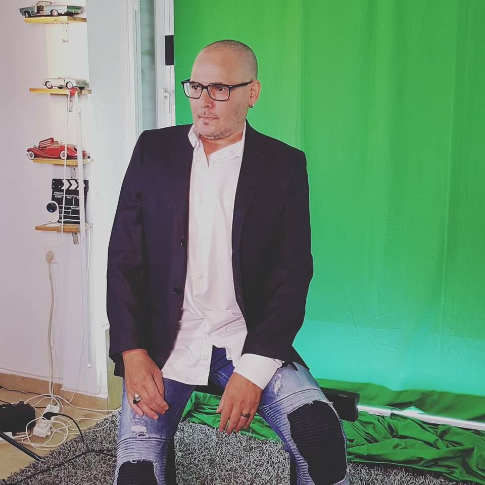 23517398_1377197185723739_1434085803260498976_n