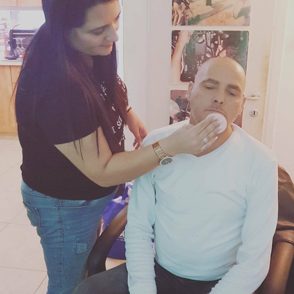 23519297_1377197045723753_5019841590467905135_n