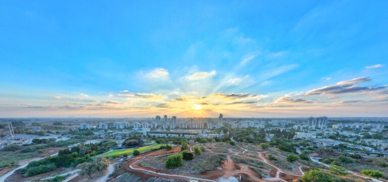 יבנה. צילום: חן כליפה לוי (מתוך דף הפייסבוק של עיריית יבנה)