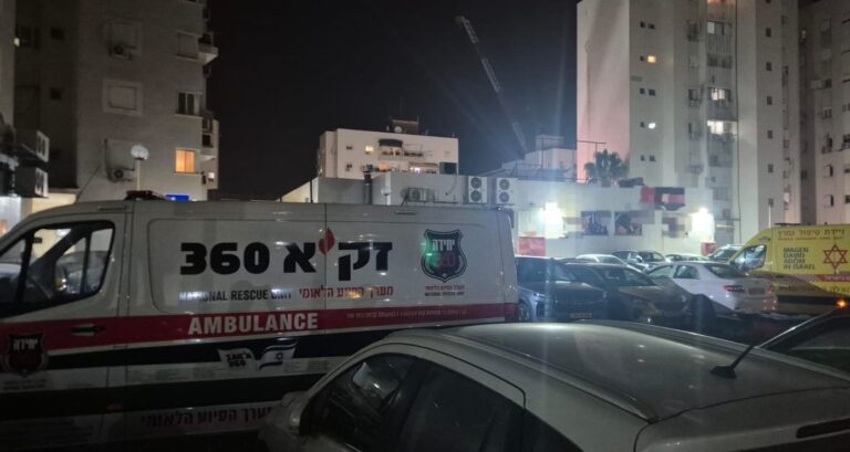 מתנדבי זק"א 360 פועלים בזירת האירוע בבאר יעקב, בליווי ותמיכה בבני המשפחה