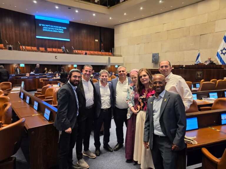 אישור חוק הטבות המס ליישובי “קו עימות מזרחי”