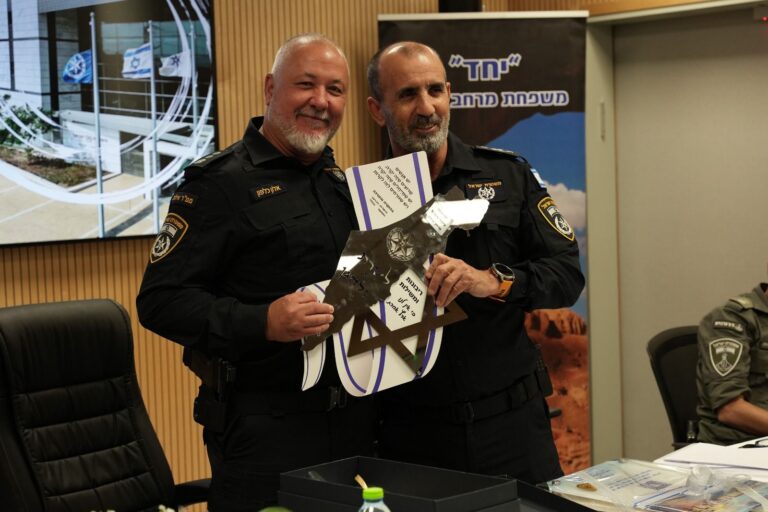 מפכ״ל המשטרה רב־ניצב דני לוי במהלך ביקור העבודה במרחב אילת.