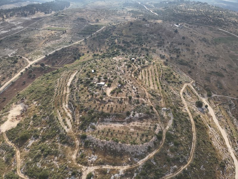 אתר חירבת פרסין בצפון השומרון, שבו נטען לפעילות חקלאית ובנייה הפוגעות בשרידים ארכיאולוגיים עתיקים