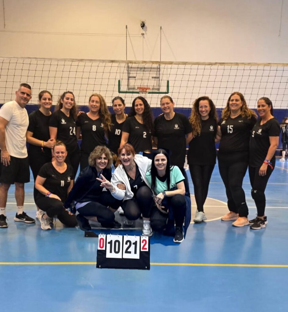 נבחרת הכדורשת של נמל אשדוד לאחר סיום העונה במקום הראשון בליגת מקומות העבודה