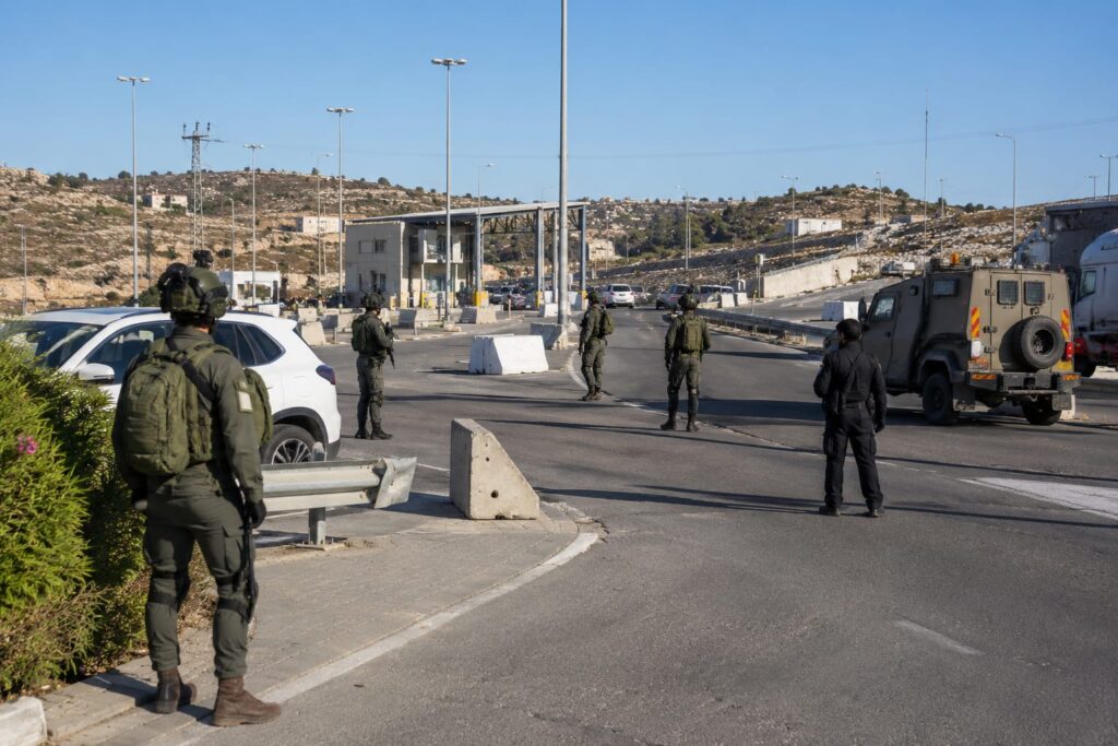 כוחות ביטחון באזור מעבר רחל בעקבות אירוע ביטחוני