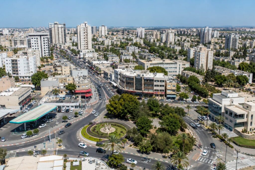 מבט על מרכז נתיבות, שבו מקודמת תוכנית התחדשות עירונית רחבת היקף